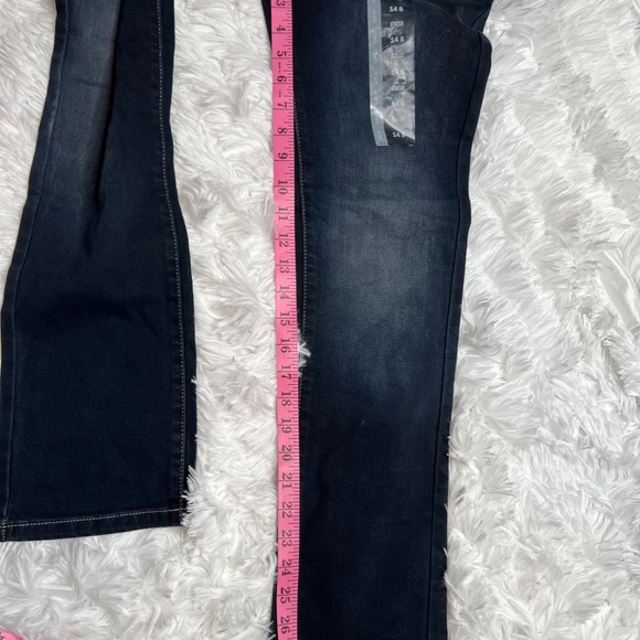 NWT- Boy's Lee x-Treme Comfort Jeans - Picture 6 of 7